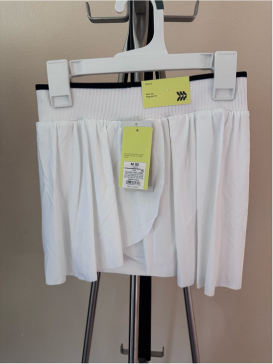 All in Motion Pants - All in Motion White Black Mid Rise Skort Women's